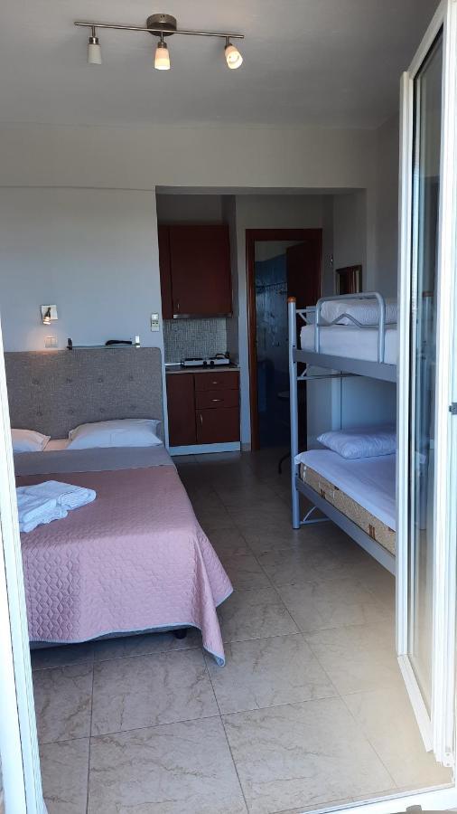 Sofia & Lakis House Apartment ออร์โมส ปานากีอาส ภายนอก รูปภาพ